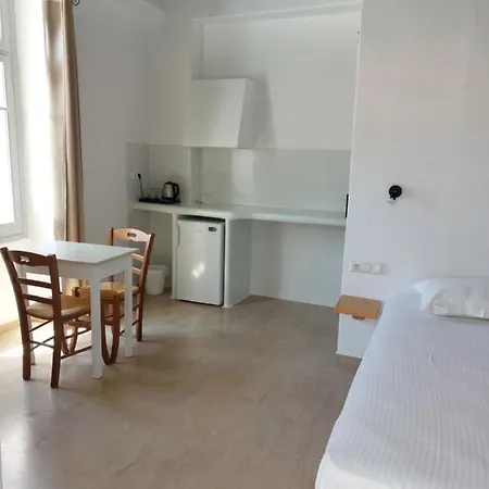 Castellino Naxos Naxos City