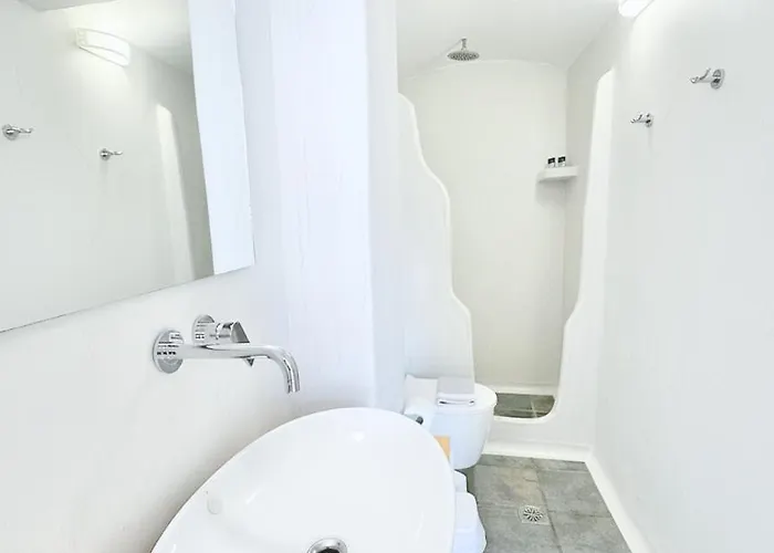 Inn Castellino Naxos *